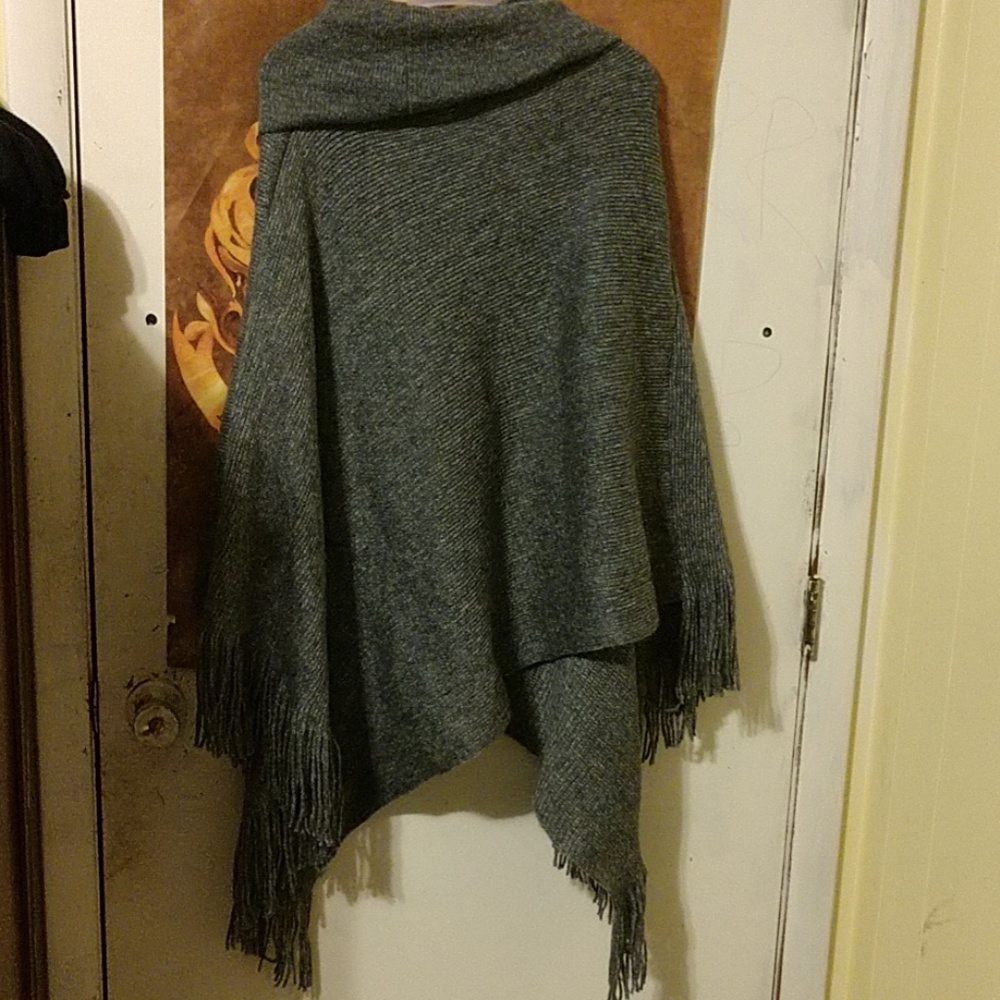 Gray, Turtle Neck Poncho